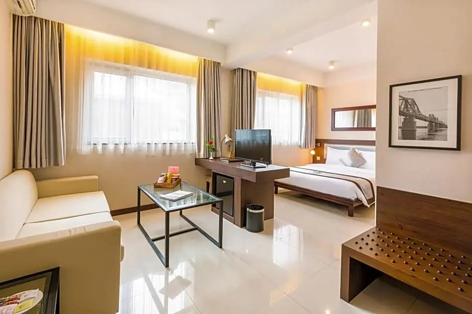 Deluxe Double room (full double bed)
