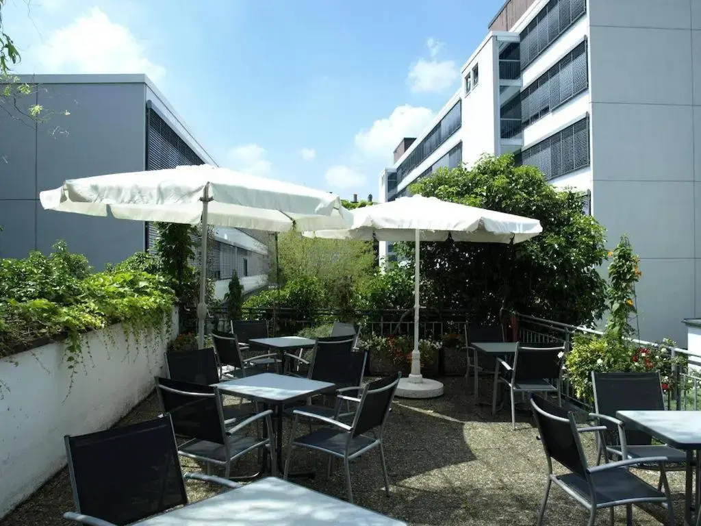 Hotel photo 11
