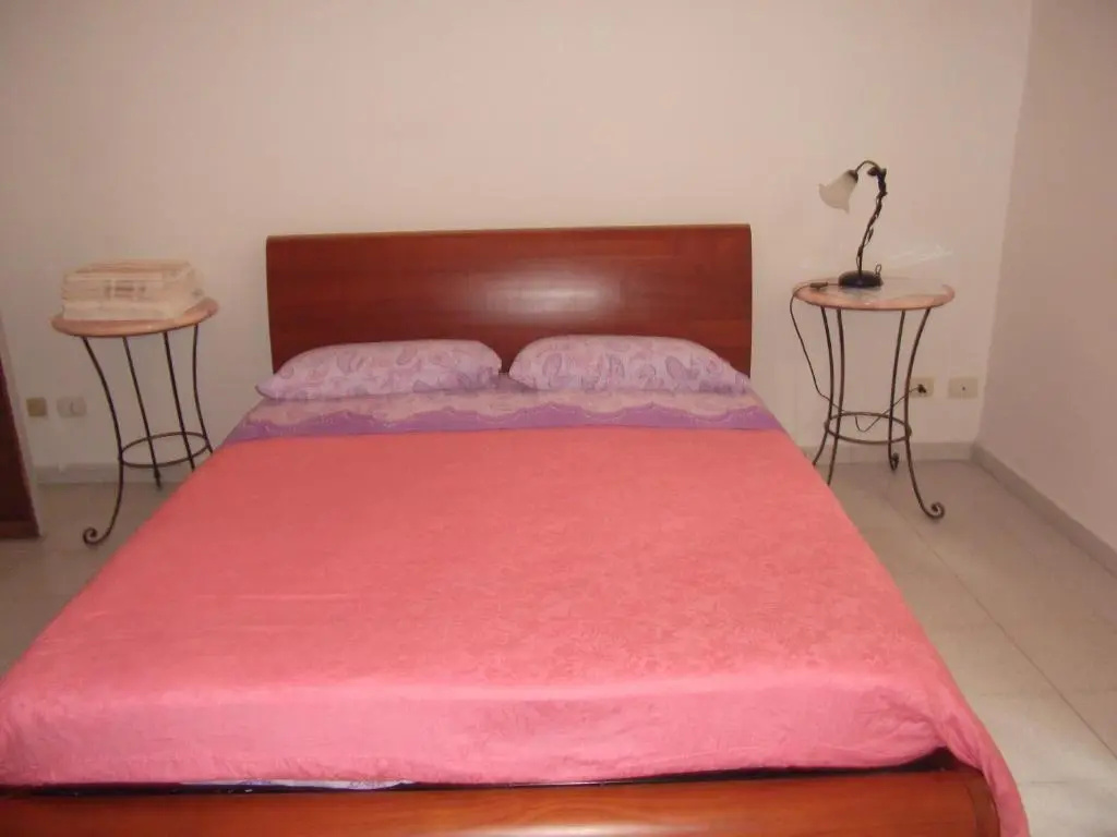 Standard Double room with garden view (full double bed)