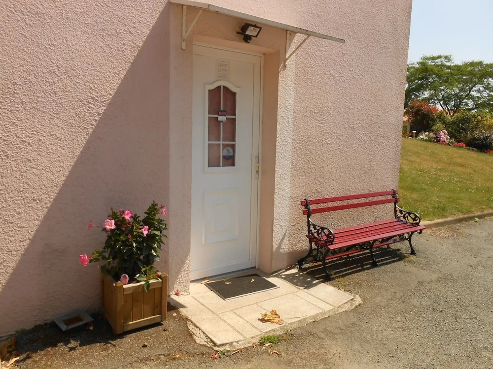 Voir la photo 3 — La Framboisine