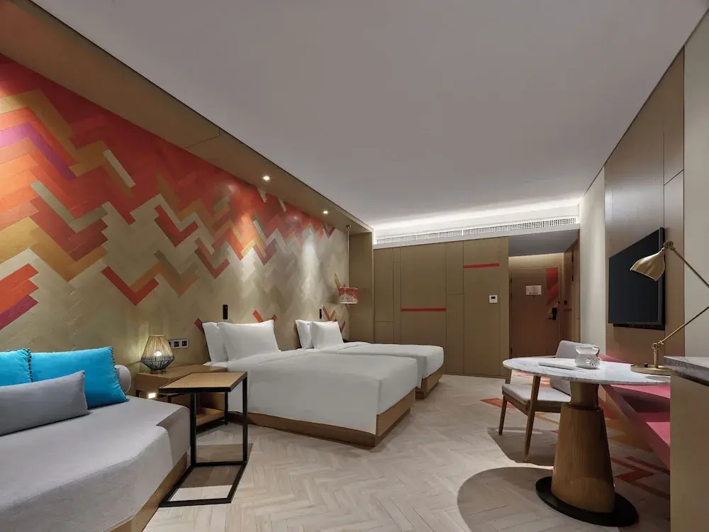 Superior Double room with balcony (twin beds)