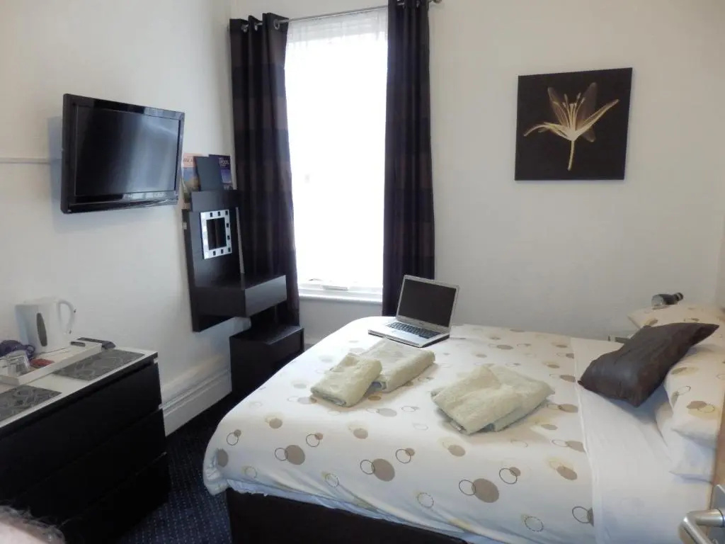 The Monarch Hotel - Chambres