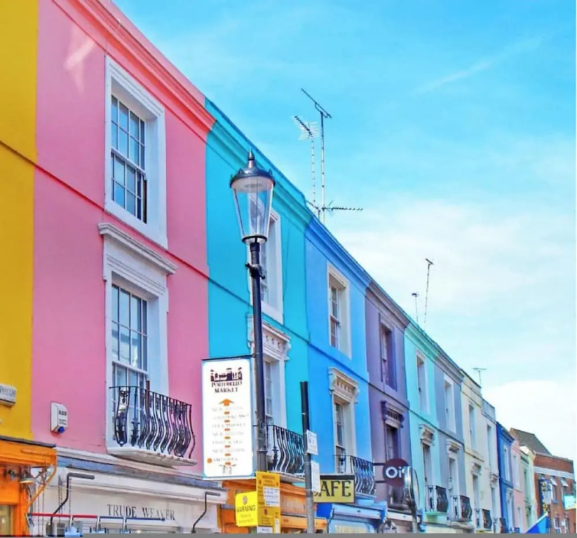 The Bengal Tiger 2 BR With Patio in Notting Hill