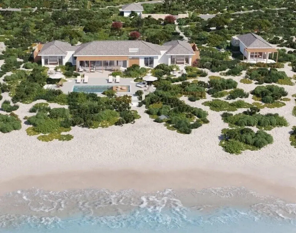 2 Bedrooms Villa