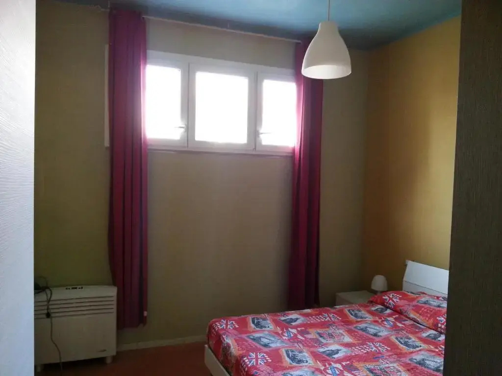 2 Bedrooms Cottage