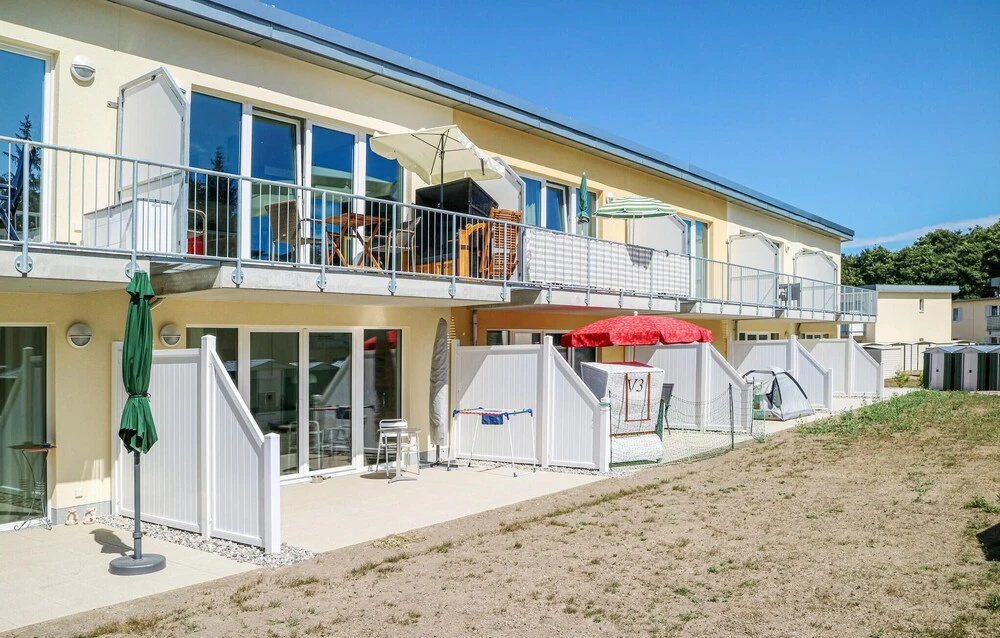 Awesome Apartment in Graal-müritz With 1 Bedrooms and Wifi