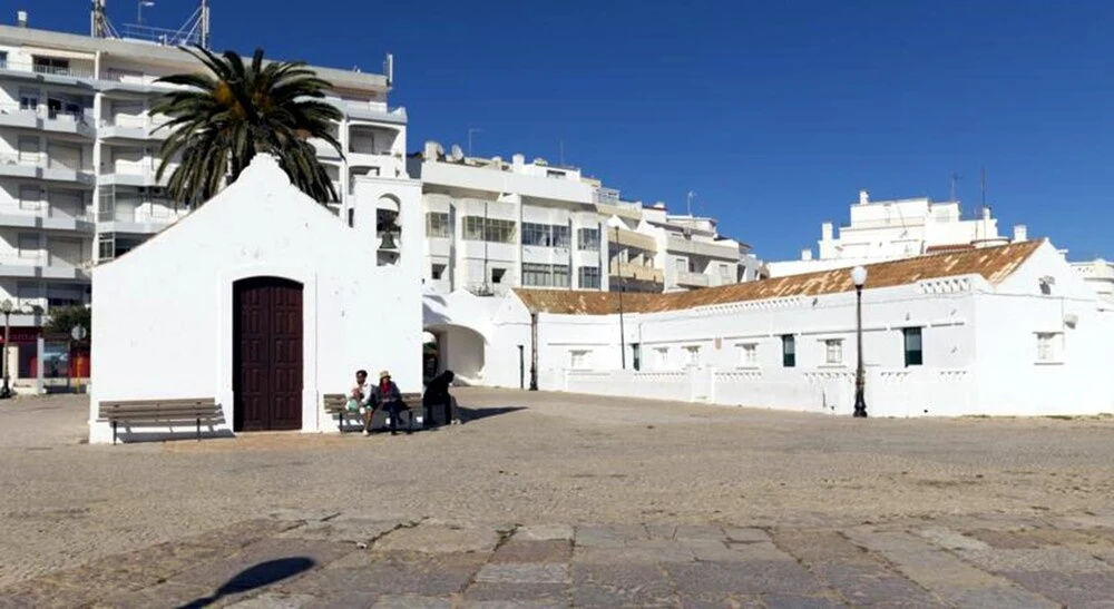 Apartment With 2 Bedrooms in Armação de Pêra, With Wonderful sea View,