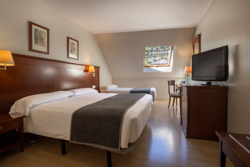 Hesperia Andorra - Chambres