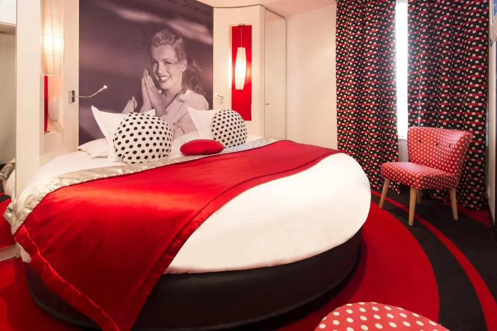 Superior Double room (full double bed)