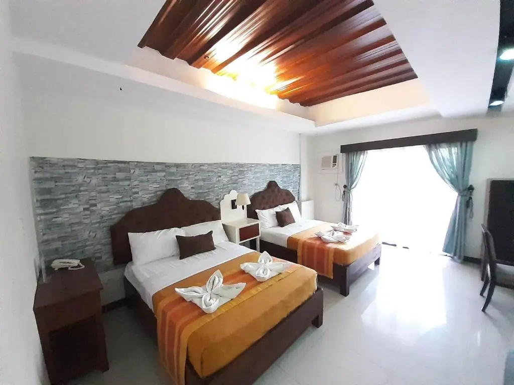 Deluxe Quadruple room