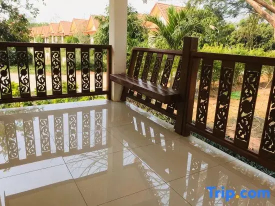 Suanluang Garden View Resort - Chambres
