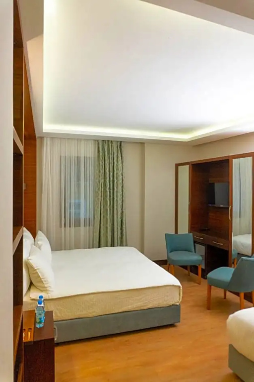 Deluxe Family room