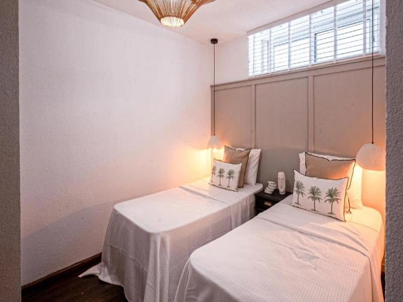 2 Bedrooms Standard Double room (twin beds)