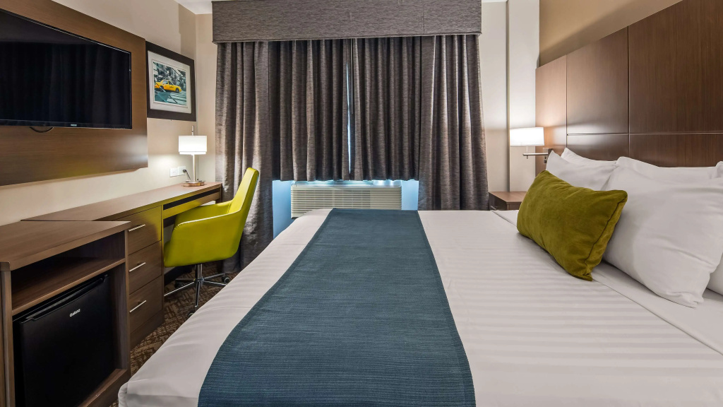 Best Western Brooklyn-Coney Island Inn - 4