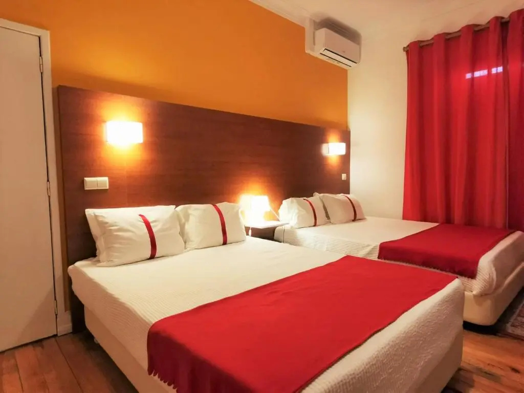 Corredoura Garden Alojamento - Chambres