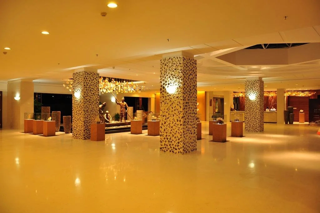 Sanya Jingrun Pearl Theme Hotel