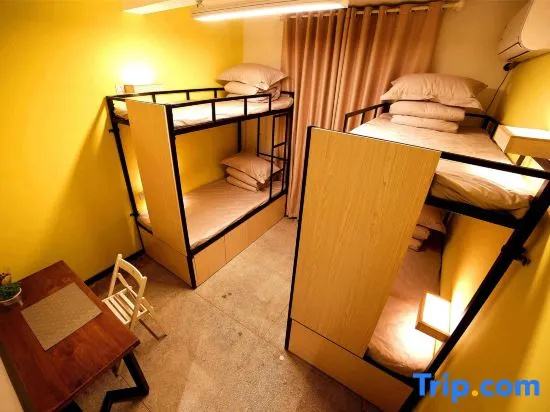 Bed in Dorm (female dorm)
