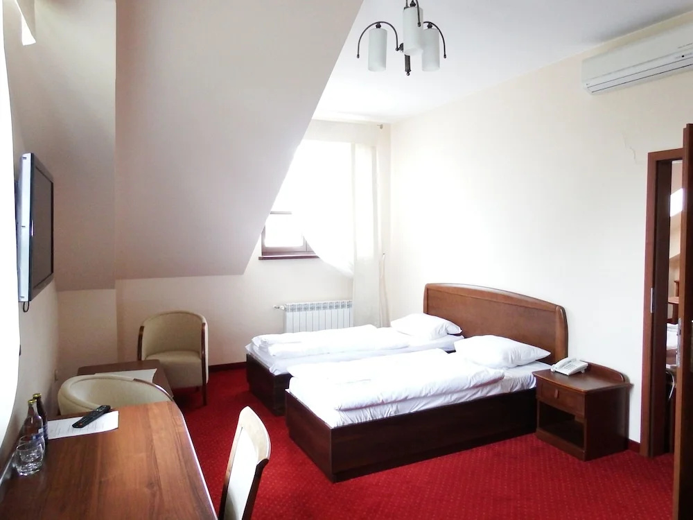 Hotel Rytwiany Nowy Dworek - Chambres