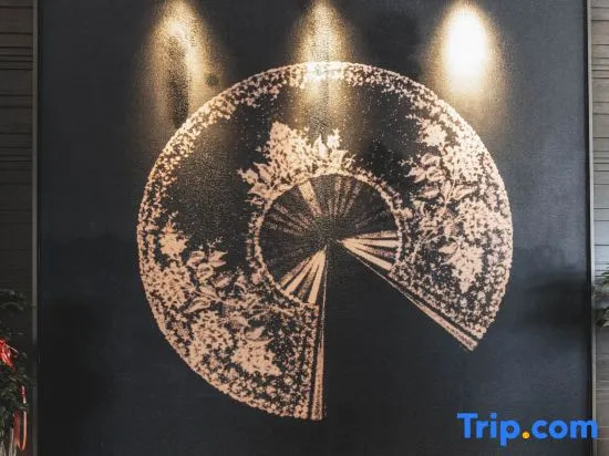 Metropolo Hotels(Unity Plaza Store) — фото 6