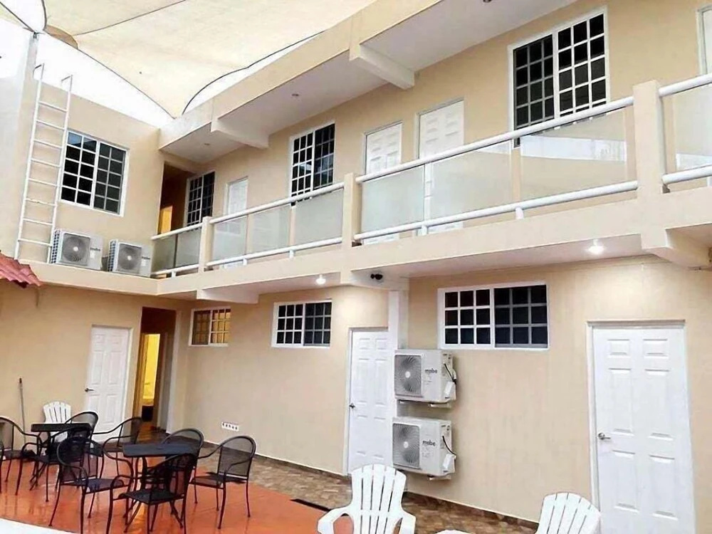 Hotel photo 1