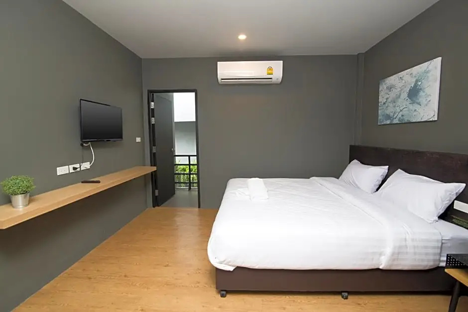 Deluxe room with balcony