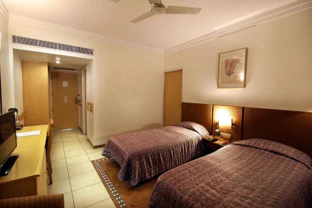 Premium Double room (full double bed)