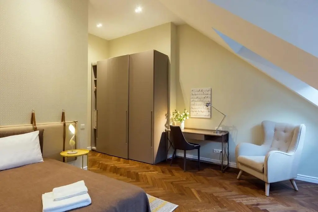 Deluxe Apartment