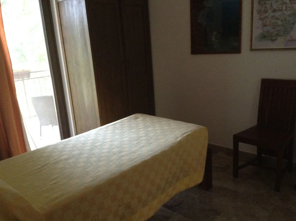 image url