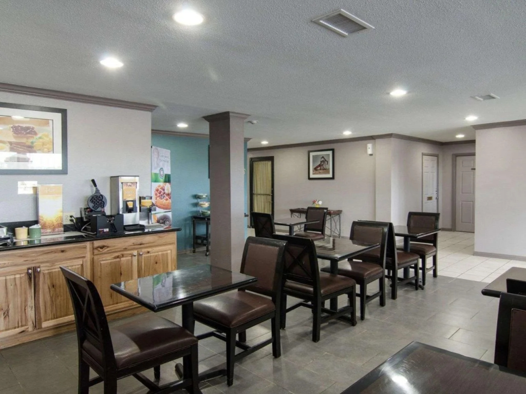 Hotel photo 30