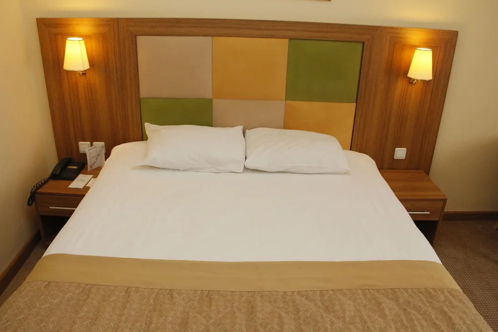 Palan Hotel - Chambres
