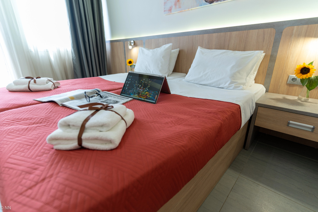 Dafni Plus Hotel — 5