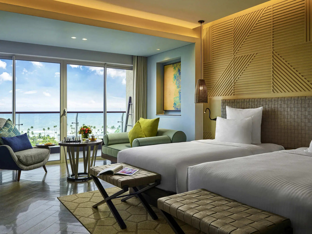 Deluxe room with ocean view