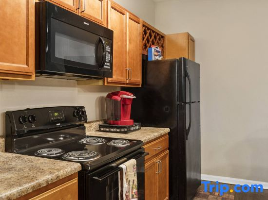 Huntsville Mid-City Serenity Oasis - Private Apartment in Gated Community