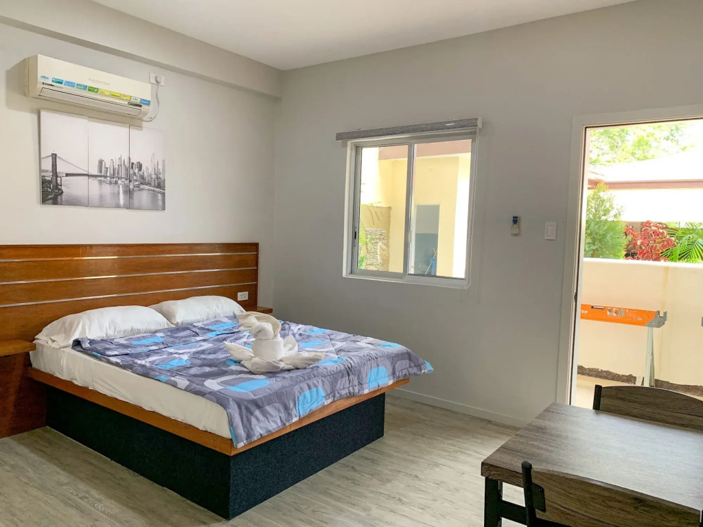 Kingston Lodge Hotel