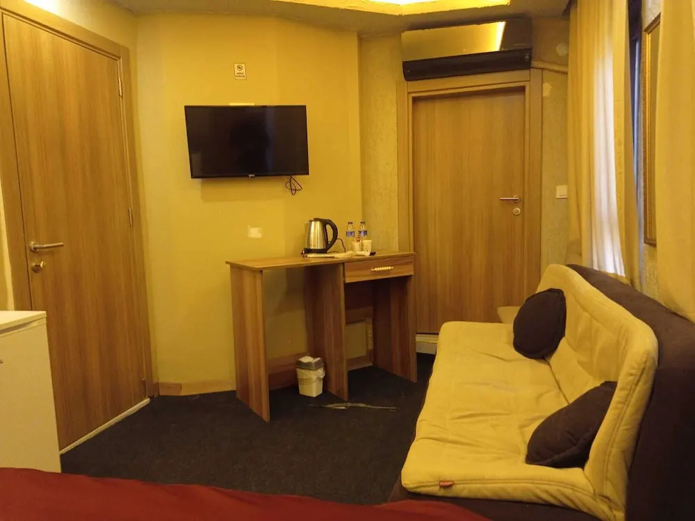 Standard Double Family room (full double bed)