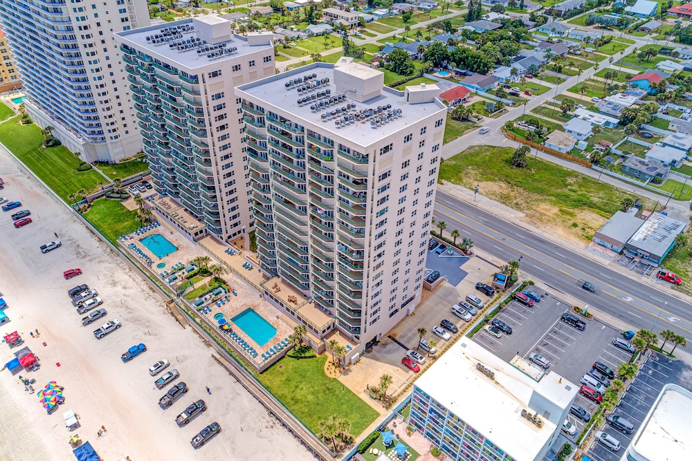 Daytona Dimucci Twin Towers 404-ocean Oasis