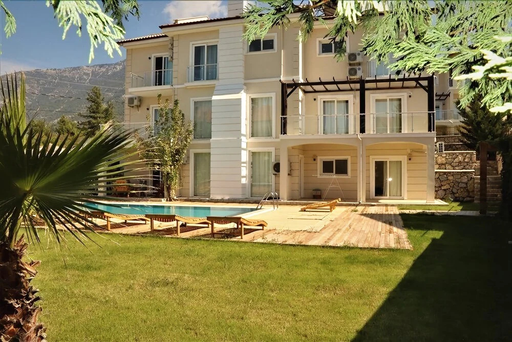 Villa Azelya 4 by Villamnet