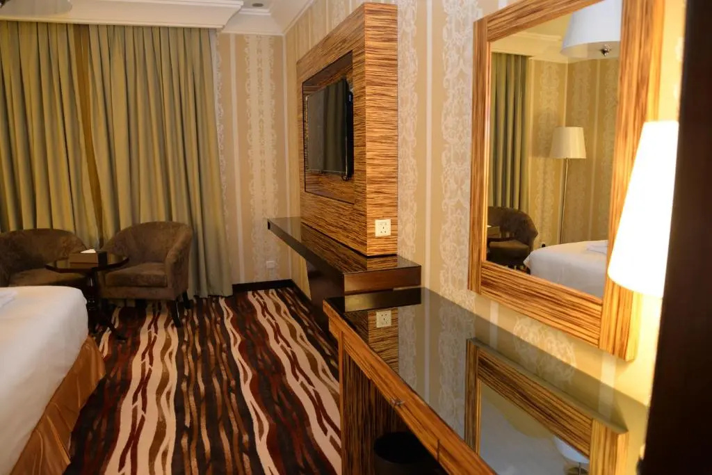 Crown Town Hotel - Chambres