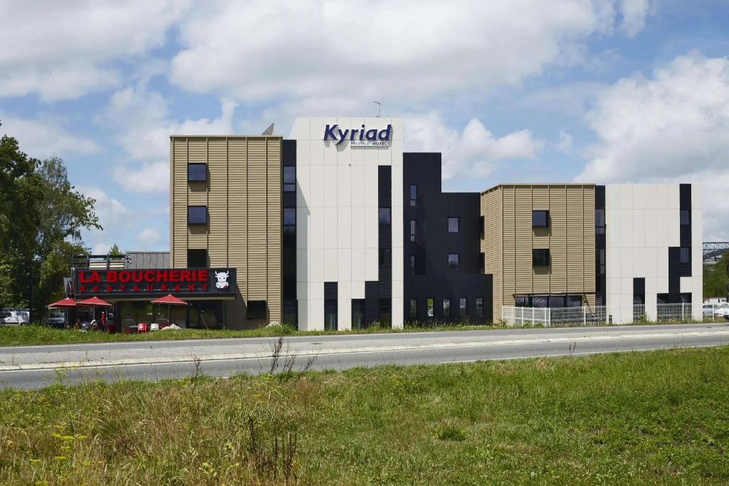 Kyriad Prestige Pau - Zenith - Palais Des Sports - Chambres