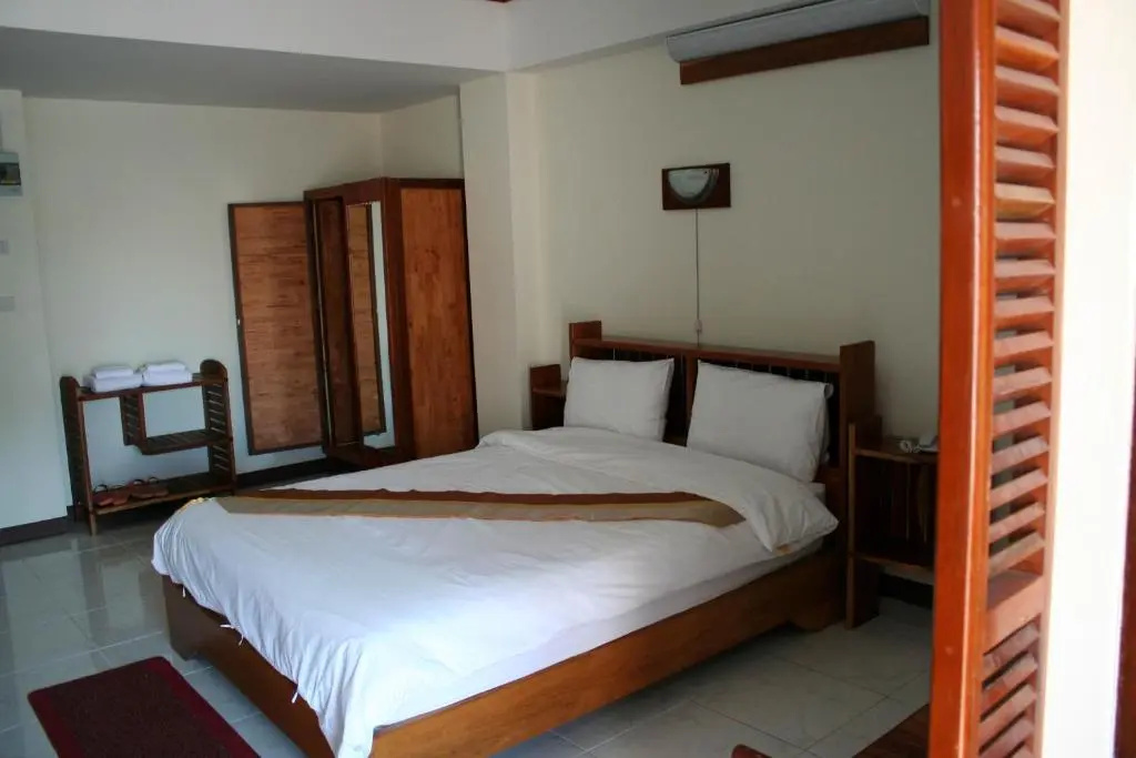 Riverfront Hotel Mukdahan - Chambres