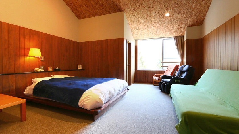 Standard Double room (full double bed)