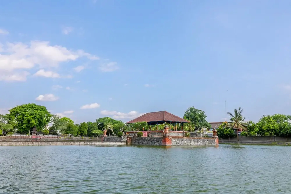 TNC Residence by OYO Rooms