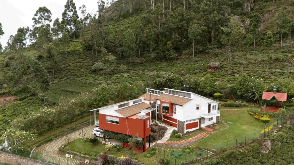 Hillside Home 3 BHK Villa by tisyastays