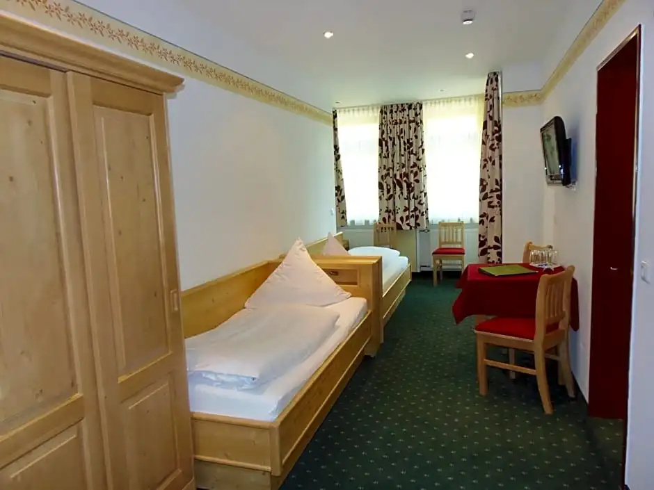 Hotel Grünberger - Chambres