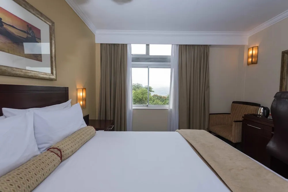 Superior Double room with balcony (full double bed)