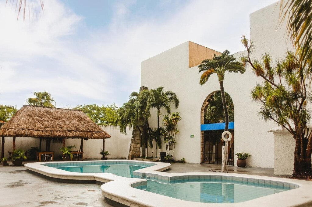 Hotel Parador Cancun image