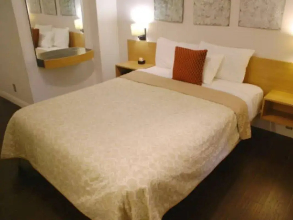 Touchstone Hotel - City Center - Général