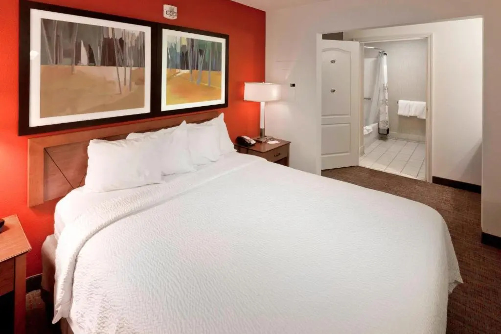 Residence Inn by Marriott Corona Riverside - Chambres