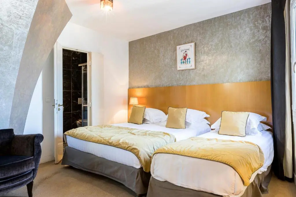 Classic Triple room