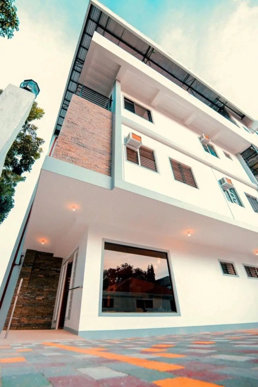 Kingswick Residences and Lodge